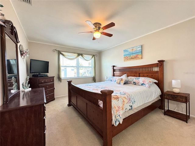 3821 59TH AVENUE W 3821, Bradenton, FL 34210