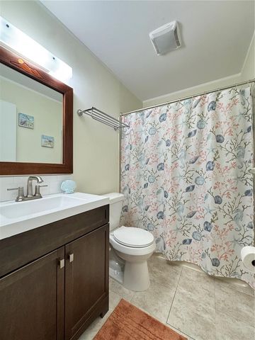 3821 59TH AVENUE W 3821, Bradenton, FL 34210