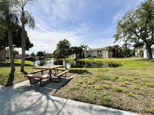 3821 59TH AVENUE W 3821, Bradenton, FL 34210