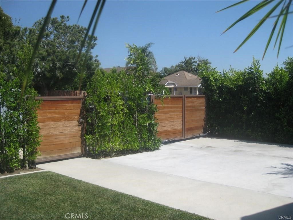 4027 La Salle, Los Angeles, CA 90062 — photo 2