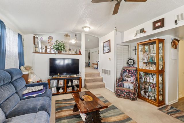 409 2nd Street, West Des Moines, IA 50265