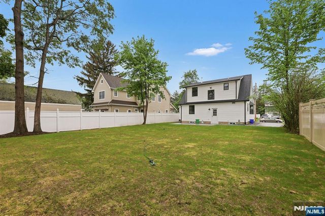 134 Johnson Avenue, Mahwah, NJ 07430