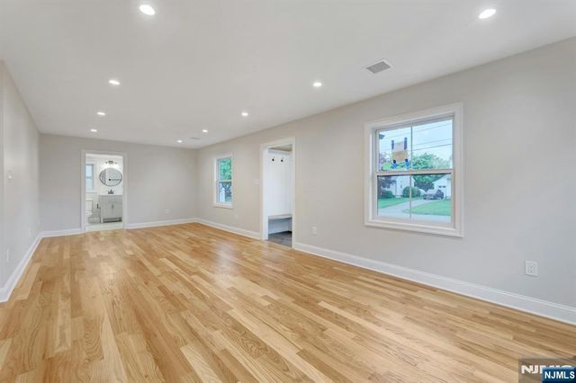 134 Johnson Avenue, Mahwah, NJ 07430