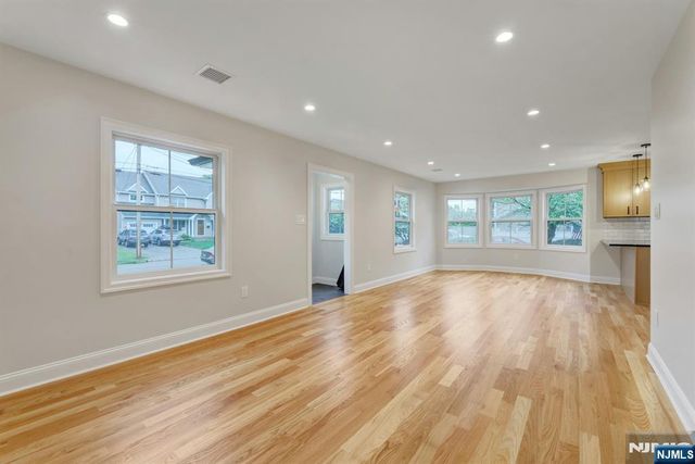 134 Johnson Avenue, Mahwah, NJ 07430