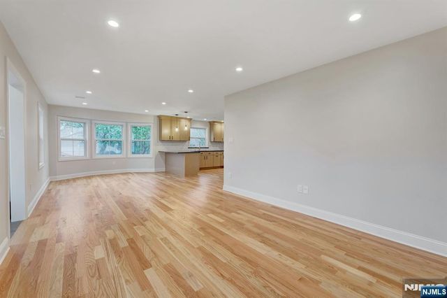 134 Johnson Avenue, Mahwah, NJ 07430