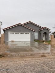 21018 85th Street, California City, CA 93505