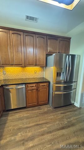 9255 WHISPINE Court, Montgomery, AL 36117