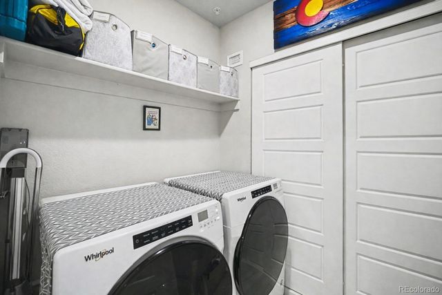 420 E Fremont Place 406, Centennial, CO 80122