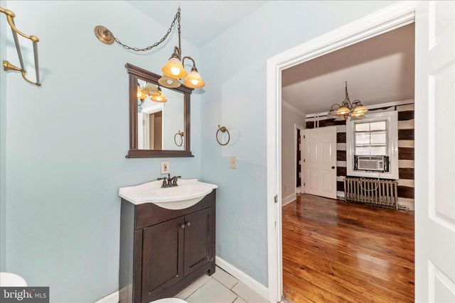 230 KNOXVILLE RD, Knoxville, MD 21758