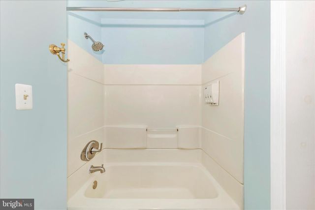 230 KNOXVILLE RD, Knoxville, MD 21758