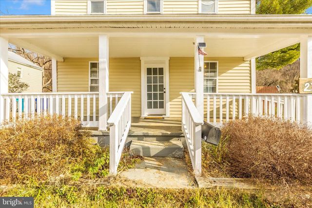 230 KNOXVILLE RD, Knoxville, MD 21758