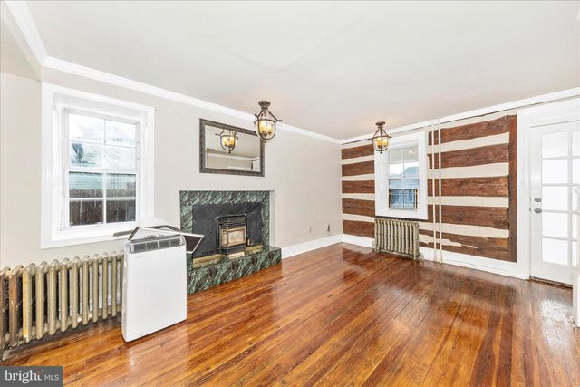 230 KNOXVILLE RD, Knoxville, MD 21758