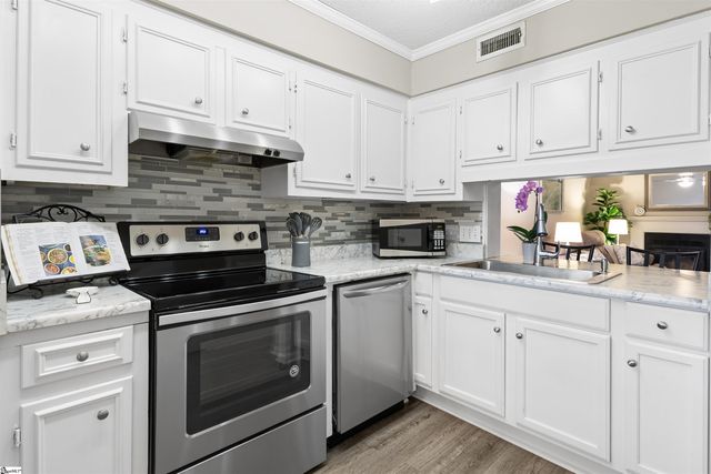 805 Stallings Road Unit 110, Taylors, SC 29687