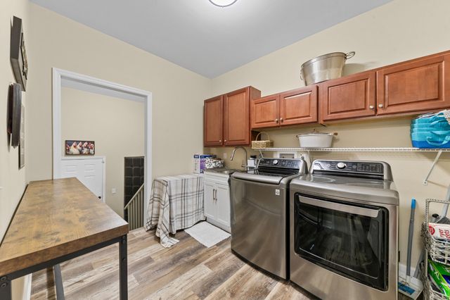 4751 Thick Rd, Chapel Hill, TN 37034