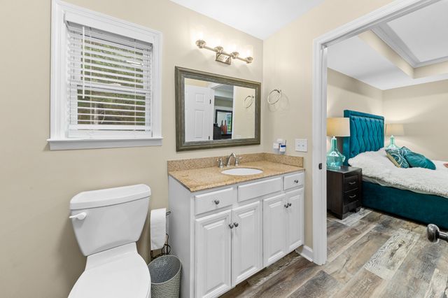 4751 Thick Rd, Chapel Hill, TN 37034