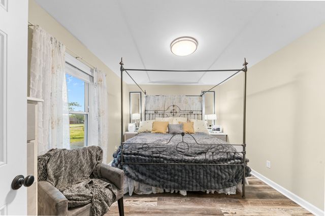 4751 Thick Rd, Chapel Hill, TN 37034