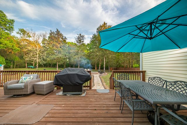 4751 Thick Rd, Chapel Hill, TN 37034