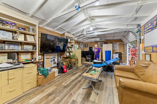 4751 Thick Rd, Chapel Hill, TN 37034