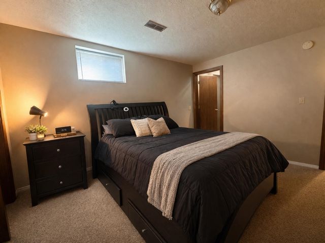 9728 N WOODRIDGE Dr, Spokane, WA 99208