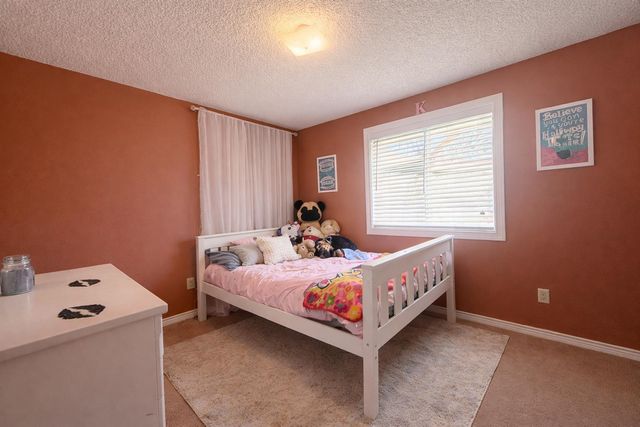 9728 N WOODRIDGE Dr, Spokane, WA 99208