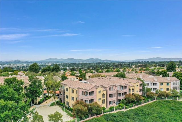 2450 San Gabriel, Corona, CA 92882