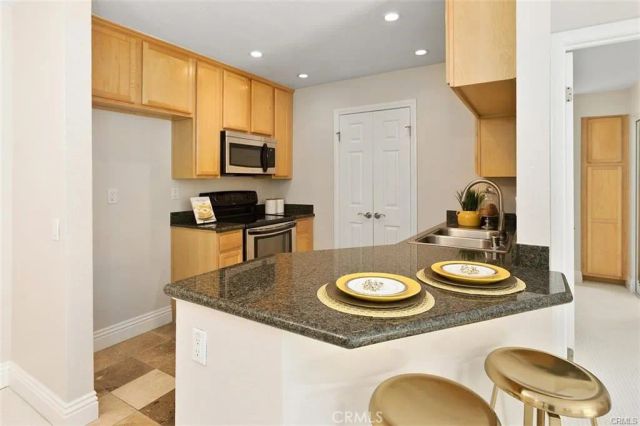 2450 San Gabriel, Corona, CA 92882