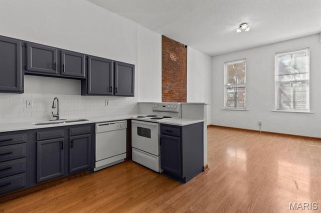 1711 S 8th Street, St Louis, MO 63104