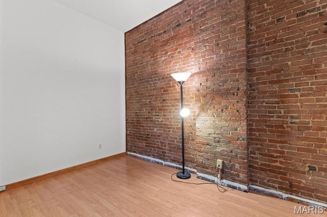 1711 S 8th Street, St Louis, MO 63104