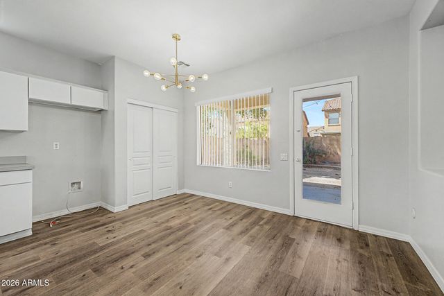 9442 W PALM Lane, Phoenix, AZ 85037