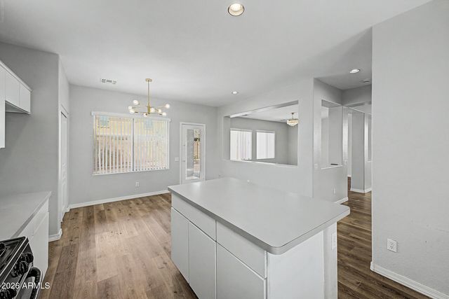 9442 W PALM Lane, Phoenix, AZ 85037