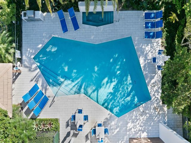 3040 N Ocean Boulevard N204, Fort Lauderdale, FL 33308