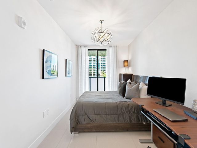 3040 N Ocean Boulevard N204, Fort Lauderdale, FL 33308