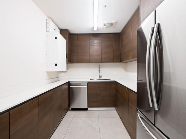 3040 N Ocean Boulevard N204, Fort Lauderdale, FL 33308