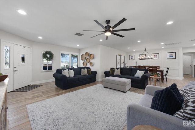 2522 Greeley Road, Bakersfield, CA 93314