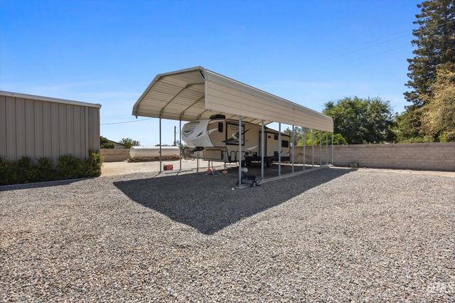 2522 Greeley Road, Bakersfield, CA 93314