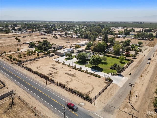 2522 Greeley Road, Bakersfield, CA 93314