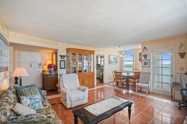 1351 NE Miami Gardens Drive 1006E, Miami, FL 33179