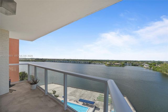 1351 NE Miami Gardens Drive 1006E, Miami, FL 33179