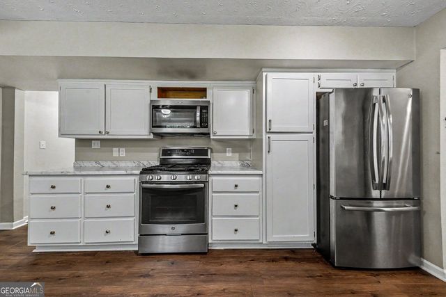 2570 Johnston Road NW, Kennesaw, GA 30152