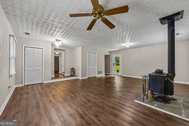 2570 Johnston Road NW, Kennesaw, GA 30152