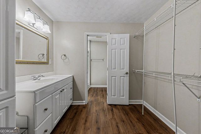 2570 Johnston Road NW, Kennesaw, GA 30152