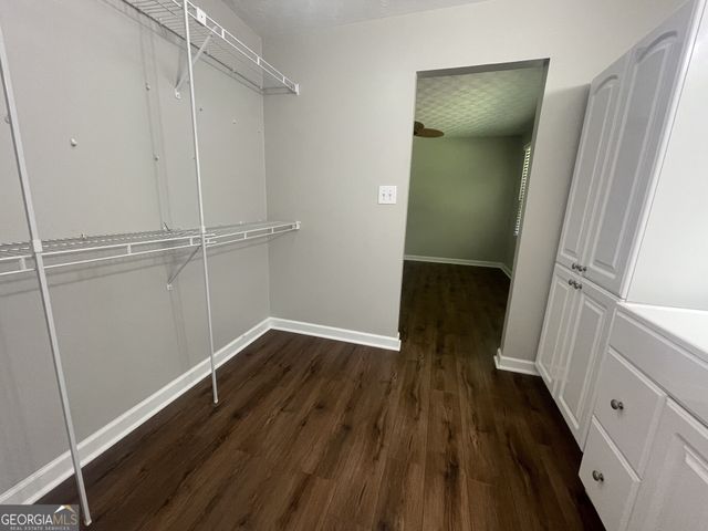 2570 Johnston Road NW, Kennesaw, GA 30152