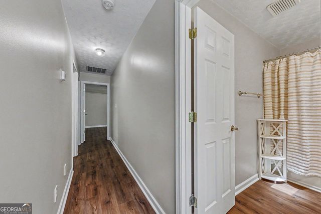 2570 Johnston Road NW, Kennesaw, GA 30152