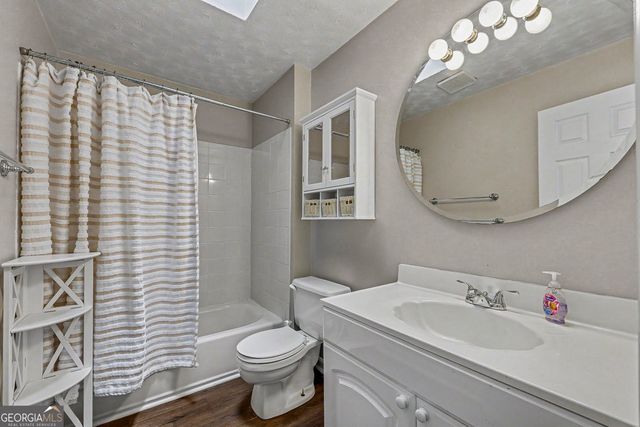 2570 Johnston Road NW, Kennesaw, GA 30152
