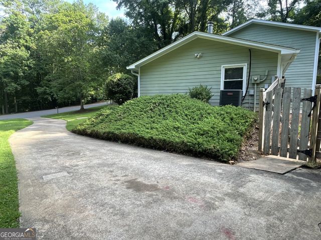 2570 Johnston Road NW, Kennesaw, GA 30152
