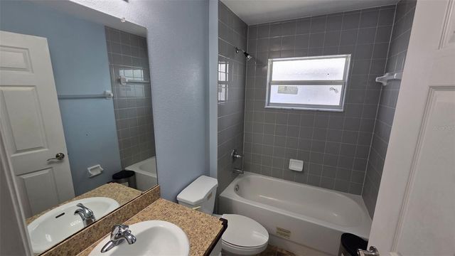 1213 HUMBLE HAVEN STREET, Ruskin, FL 33570