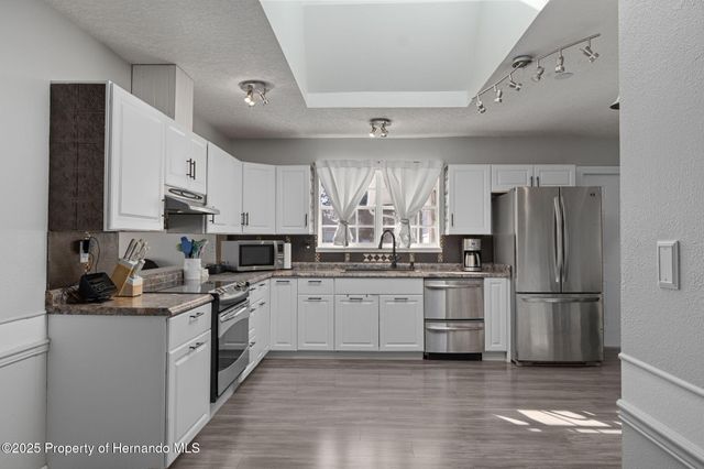 4286 Bluewater Avenue, Spring Hill, FL 34606