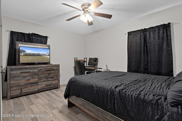 4286 Bluewater Avenue, Spring Hill, FL 34606