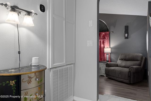 4286 Bluewater Avenue, Spring Hill, FL 34606