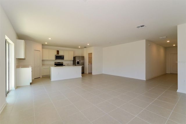 2219 CROWN ROCK BLUFF DRIVE, Haines City, FL 33844